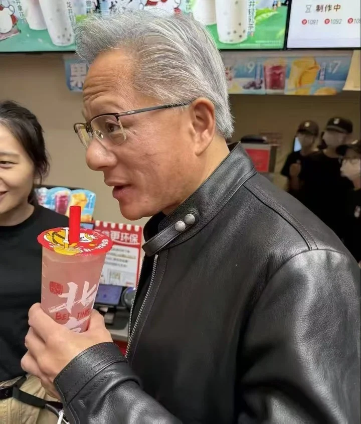 早报|马耳他为大家付费ChatGPT会员/卢伟冰预计国产直板旗舰年底将破万元/苹果新Siri聊天记录可自动删除的爆料-第18张图片-开云app在线下载-开云体云app官网入口下载-V3.6.9 早报|马耳他为大家付费ChatGPT会员/卢伟冰预计国产直板旗舰年底将破万元/苹果新Siri聊天记录可自动删除的爆料-第18张图片-开云app在线下载-开云体云app官网入口下载-V3.6.9